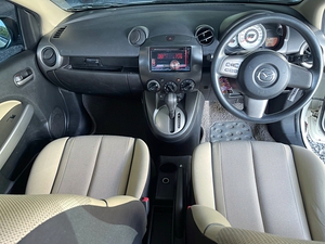 รถบ้าน รถมือสอง Mazda 2 1.5 Elegance Maxx เกียร์ Auto ปี 2012 โดย หญิงรถบ้าน รถมือสองขอนแก่น ราคาถูก ผ่อนสบาย