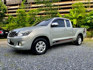 รถบ้าน รถมือสอง Toyota Hilux Vigo Champ Smart CAB 2.5 รุ่น J  ปี 2011 โดย หญิงรถบ้าน รถมือสองขอนแก่น ราคาถูก ผ่อนสบาย