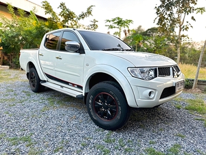 รถบ้าน รถมือสอง Mitsubishi Triton Plus 2.4 เบนซิล CNG Double CAB รุ่น GLS เกียร์ MT ปี 2012 โดย หญิงรถบ้าน รถมือสองขอนแก่น ราคาถูก ผ่อนสบาย