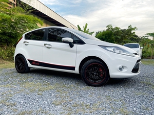 รถบ้าน รถมือสอง Ford Fiesta 1.5 Trend Sport เกียร์ Auto ปี 2011 โดย หญิงรถบ้าน รถมือสองขอนแก่น ราคาถูก ผ่อนสบาย