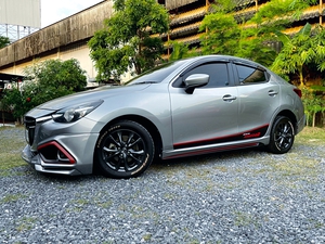รถบ้าน รถมือสอง Mazda2 Sedan 1.3 SkyActiv-G  High Connect รุ่น Top สุด เกียร์ Auto ปี 2017 โดย หญิงรถบ้าน รถมือสองขอนแก่น ราคาถูก ผ่อนสบาย
