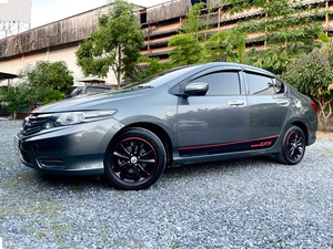 รถบ้าน รถมือสอง Honda City 1.5 i-VTEC รุ่น V เกียร์ Auto ปี 2013 โดย หญิงรถบ้าน รถมือสองขอนแก่น ราคาถูก ผ่อนสบาย