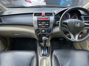 รถบ้าน รถมือสอง Honda City 1.5 i-VTEC รุ่น V CNG เกียร์ Auto ปี 2013 โดย หญิงรถบ้าน รถมือสองขอนแก่น ราคาถูก ผ่อนสบาย