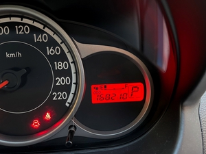 รถบ้าน รถมือสอง Mazda 2 1.5 Sport Groove เกียร์ Auto ปี 2012 โดย หญิงรถบ้าน รถมือสองขอนแก่น ราคาถูก ผ่อนสบาย