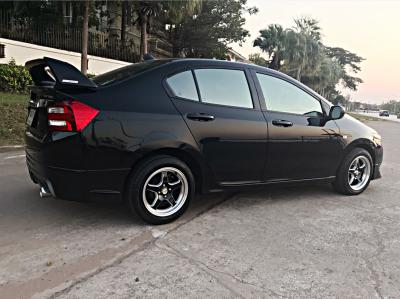 รถบ้าน รถมือสอง Honda City 1.5 i-VTEC รุ่นรอง Top เกียร์ ​Auto ปี 2013 โดย หญิงรถบ้าน รถมือสองขอนแก่น ราคาถูก ผ่อนสบาย