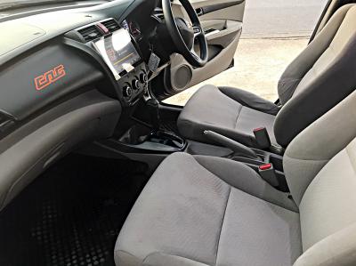 รถบ้าน รถมือสอง Honda City 1.5 i-VTEC รุ่นรอง Top เกียร์ ​Auto ปี 2013 โดย หญิงรถบ้าน รถมือสองขอนแก่น ราคาถูก ผ่อนสบาย