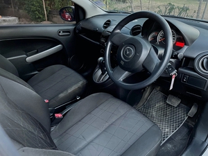 รถบ้าน รถมือสอง Mazda 2 1.5 Sport Groove เกียร์ Auto ปี 2012 โดย หญิงรถบ้าน รถมือสองขอนแก่น ราคาถูก ผ่อนสบาย