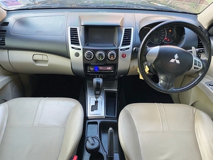 รถบ้าน รถมือสอง Mitsubishi Pajero Sports 2.5 รุ่น GT เกียร์ Auto 2WD ปี 2011 โดย หญิงรถบ้าน รถมือสองขอนแก่น ราคาถูก ผ่อนสบาย