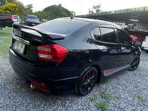 รถบ้าน รถมือสอง Honda City 1.5 i-VTEC รุ่น V เกียร์ Auto ปี 2013 โดย หญิงรถบ้าน รถมือสองขอนแก่น ราคาถูก ผ่อนสบาย