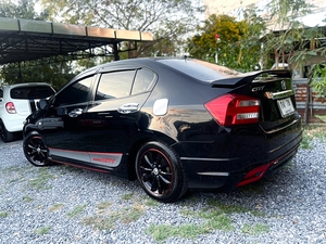 รถบ้าน รถมือสอง Honda City 1.5 i-VTEC รุ่น V เกียร์ Auto ปี 2013 โดย หญิงรถบ้าน รถมือสองขอนแก่น ราคาถูก ผ่อนสบาย