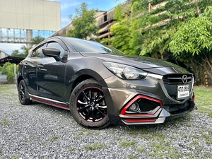 รถบ้าน รถมือสอง Mazda2 Sedan1.3 SkyActiv-G High Connect รุ่น Top สุด เกียร์ Auto ปี 2015 โดย หญิงรถบ้าน รถมือสองขอนแก่น ราคาถูก ผ่อนสบาย