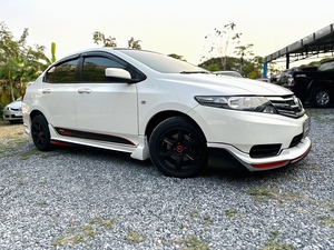 รถบ้าน รถมือสอง Honda City 1.5 i-VTEC รุ่น V เกียร์ Auto ปี 2013 โดย หญิงรถบ้าน รถมือสองขอนแก่น ราคาถูก ผ่อนสบาย