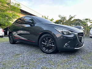 รถบ้าน รถมือสอง Mazda2 Sedan1.3 SkyActiv-G High Connect รุ่น Top สุด เกียร์ Auto ปี 2017 โดย หญิงรถบ้าน รถมือสองขอนแก่น ราคาถูก ผ่อนสบาย