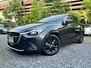 รถบ้าน รถมือสอง Mazda2 Sedan1.3 SkyActiv-G High Connect รุ่น Top สุด เกียร์ Auto ปี 2017 โดย หญิงรถบ้าน รถมือสองขอนแก่น ราคาถูก ผ่อนสบาย