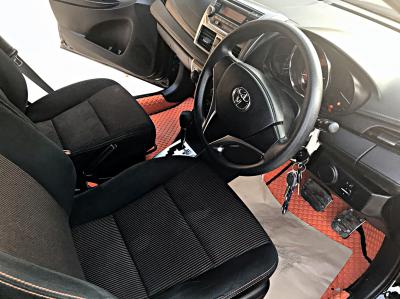 รถบ้าน รถมือสอง Toyota Yaris 1.2 รุ่น E เกียร์ ​Auto ปี 2015  โดย หญิงรถบ้าน รถมือสองขอนแก่น ราคาถูก ผ่อนสบาย