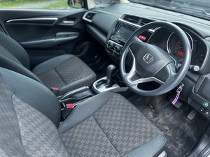 รถบ้าน รถมือสอง Honda Jazz 1.5 i-VTEC รุ่น S เกียร์ Auto ปี 2017 โดย หญิงรถบ้าน รถมือสองขอนแก่น ราคาถูก ผ่อนสบาย