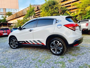 รถบ้าน รถมือสอง Honda HR-V 1.8 รุ่น E  ปี 2016 โดย หญิงรถบ้าน รถมือสองขอนแก่น ราคาถูก ผ่อนสบาย