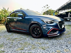 รถบ้าน รถมือสอง Mazda2 Sedan 1.3 SkyActiv-G เกียร์ Auto ปี 2017  โดย หญิงรถบ้าน รถมือสองขอนแก่น ราคาถูก ผ่อนสบาย