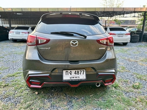 รถบ้าน รถมือสอง Mazda2 Hatchback 1.3 SkyActiv-G เกียร์ Auto ปี 2015 โดย หญิงรถบ้าน รถมือสองขอนแก่น ราคาถูก ผ่อนสบาย
