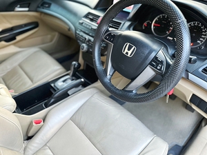 รถบ้าน รถมือสอง Honda Accord 2.0 i-VTEC รุ่น E เกียร์ Auto ปี 2009 โดย หญิงรถบ้าน รถมือสองขอนแก่น ราคาถูก ผ่อนสบาย
