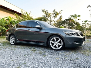 รถบ้าน รถมือสอง Honda Accord 2.0 i-VTEC รุ่น E เกียร์ Auto ปี 2009 โดย หญิงรถบ้าน รถมือสองขอนแก่น ราคาถูก ผ่อนสบาย