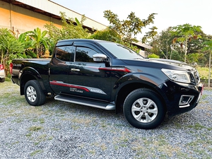 รถบ้าน รถมือสอง Nissan Navara NP300 Calibre รุ่น 2.5 E เกียร์ MT ปี 2015 โดย หญิงรถบ้าน รถมือสองขอนแก่น ราคาถูก ผ่อนสบาย