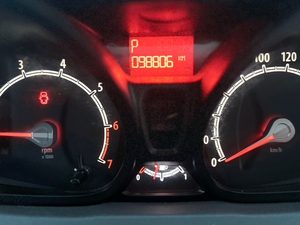 รถบ้าน รถมือสอง Ford Fiesta 1.5 S Sport เกียร์ Auto ปี 2012  โดย หญิงรถบ้าน รถมือสองขอนแก่น ราคาถูก ผ่อนสบาย