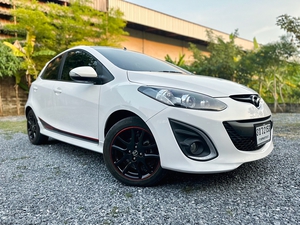 รถบ้าน รถมือสอง Mazda 2 1.5 Sports Spirit เกียร์ Auto ปี 2012  โดย หญิงรถบ้าน รถมือสองขอนแก่น ราคาถูก ผ่อนสบาย