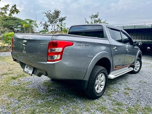 รถบ้าน รถมือสอง Mitsubishi Triton Plus Double Cab 2.4 GLX เกียร์ MT ปี 2017 โดย หญิงรถบ้าน รถมือสองขอนแก่น ราคาถูก ผ่อนสบาย
