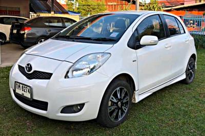 รถบ้าน รถมือสอง Toyota Yaris 1.5 รุ่น E เกียร์ ​Auto ปี 2011 โดย หญิงรถบ้าน รถมือสองขอนแก่น ราคาถูก ผ่อนสบาย