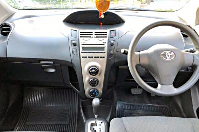 รถบ้าน รถมือสอง Toyota Yaris 1.5 รุ่น E เกียร์ ​Auto ปี 2011 โดย หญิงรถบ้าน รถมือสองขอนแก่น ราคาถูก ผ่อนสบาย