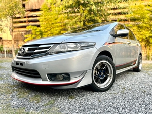 รถบ้าน รถมือสอง Honda City 1.5 i-VTEC รุ่น SV เกียร์ Auto ปี 2013  โดย หญิงรถบ้าน รถมือสองขอนแก่น ราคาถูก ผ่อนสบาย