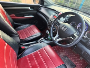 รถบ้าน รถมือสอง Honda City 1.5 i-VTEC รุ่น SV เกียร์ Auto ปี 2013  โดย หญิงรถบ้าน รถมือสองขอนแก่น ราคาถูก ผ่อนสบาย