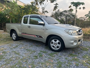 รถบ้าน รถมือสอง Toyota Hilux Vigo Smart CAB 2.5 รุ่น E  ปี 2010 โดย หญิงรถบ้าน รถมือสองขอนแก่น ราคาถูก ผ่อนสบาย