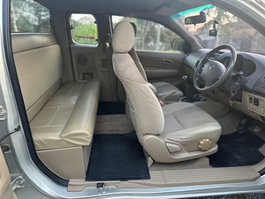 รถบ้าน รถมือสอง Toyota Hilux Vigo Smart CAB 2.5 รุ่น E  ปี 2010 โดย หญิงรถบ้าน รถมือสองขอนแก่น ราคาถูก ผ่อนสบาย