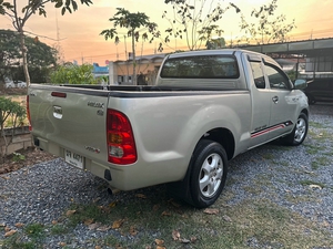 รถบ้าน รถมือสอง Toyota Hilux Vigo Smart CAB 2.5 รุ่น E  ปี 2010 โดย หญิงรถบ้าน รถมือสองขอนแก่น ราคาถูก ผ่อนสบาย