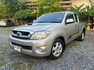 รถบ้าน รถมือสอง Toyota Hilux Vigo Smart CAB 2.5 รุ่น E  ปี 2010 โดย หญิงรถบ้าน รถมือสองขอนแก่น ราคาถูก ผ่อนสบาย