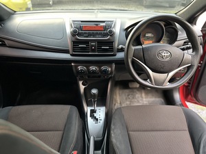 รถบ้าน รถมือสอง Toyota Yaris 1.2 รุ่น E เกียร์ Auto ปี 2015 โดย หญิงรถบ้าน รถมือสองขอนแก่น ราคาถูก ผ่อนสบาย