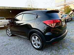 รถบ้าน รถมือสอง Honda HR-V 1.8 รุ่น E  ปี 2015 โดย หญิงรถบ้าน รถมือสองขอนแก่น ราคาถูก ผ่อนสบาย