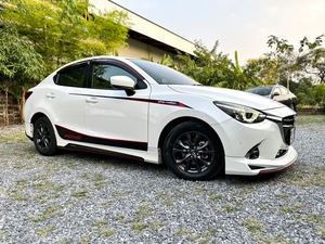 รถบ้าน รถมือสอง Mazda2 Sedan 1.3 SkyActiv-G เกียร์ Auto ปี 2017 โดย หญิงรถบ้าน รถมือสองขอนแก่น ราคาถูก ผ่อนสบาย