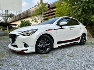 รถบ้าน รถมือสอง Mazda2 Sedan 1.3 SkyActiv-G เกียร์ Auto ปี 2017 โดย หญิงรถบ้าน รถมือสองขอนแก่น ราคาถูก ผ่อนสบาย