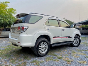 รถบ้าน รถมือสอง Toyota Fortuner 2.5 G VN Turbo เกียร์ M/T 2WD ปี 2012 โดย หญิงรถบ้าน รถมือสองขอนแก่น ราคาถูก ผ่อนสบาย