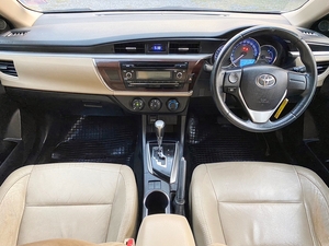 รถบ้าน รถมือสอง Toyota Corolla Altis 1.6 รุ่น G เกียร์ Auto ปี 2014 โดย หญิงรถบ้าน รถมือสองขอนแก่น ราคาถูก ผ่อนสบาย