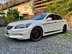 รถบ้าน รถมือสอง Honda Accord 2.0 i-VTEC รุ่น EL เกียร์ Auto ปี 2012 โดย หญิงรถบ้าน รถมือสองขอนแก่น ราคาถูก ผ่อนสบาย