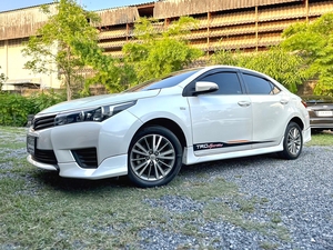 รถบ้าน รถมือสอง Toyota Corolla Altis 1.8 รุ่น E เกียร์ Auto ปี 2014 โดย หญิงรถบ้าน รถมือสองขอนแก่น ราคาถูก ผ่อนสบาย