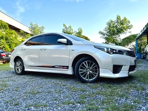 รถบ้าน รถมือสอง Toyota Corolla Altis 1.8 รุ่น E เกียร์ Auto ปี 2014 โดย หญิงรถบ้าน รถมือสองขอนแก่น ราคาถูก ผ่อนสบาย