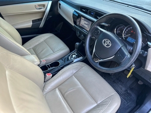 รถบ้าน รถมือสอง Toyota Corolla Altis 1.8 รุ่น E เกียร์ Auto ปี 2014 โดย หญิงรถบ้าน รถมือสองขอนแก่น ราคาถูก ผ่อนสบาย