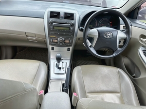 รถบ้าน รถมือสอง Toyota Corolla Altis 1.8 รุ่น E เกียร์ Auto ปี 2012 โดย หญิงรถบ้าน รถมือสองขอนแก่น ราคาถูก ผ่อนสบาย