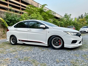 รถบ้าน รถมือสอง Honda City 1.5 i-VTEC รุ่น S เกียร์ Auto ปี 2017 โดย หญิงรถบ้าน รถมือสองขอนแก่น ราคาถูก ผ่อนสบาย