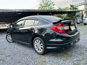 รถบ้าน รถมือสอง Honda Civic 1.8 i-VTEC รุ่น E เกียร์ Auto ปี 2013 โดย หญิงรถบ้าน รถมือสองขอนแก่น ราคาถูก ผ่อนสบาย